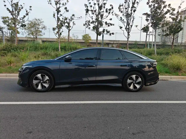 Volkswagen ID.7 Vizzion — Фото автомобиля 4