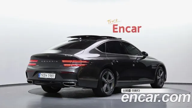 Genesis G80 Бензин 2.5 турбо AWD — Фото автомобиля 2