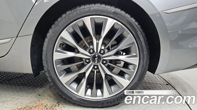 Kia K8 2.5 Бензин 2WD — Фото автомобиля 19