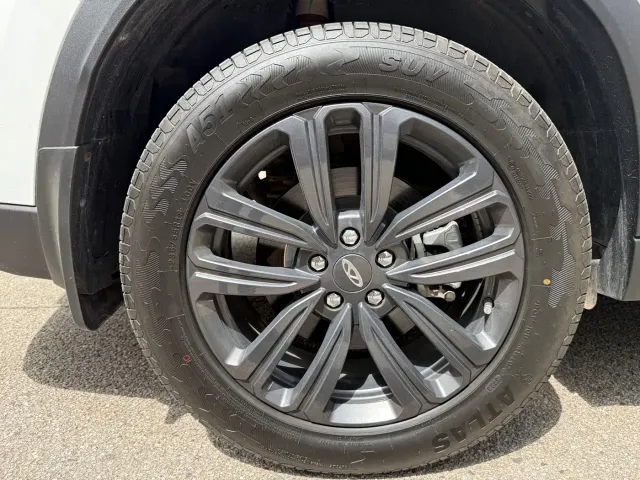 Chery Tiggo 8 — Фото автомобиля 20