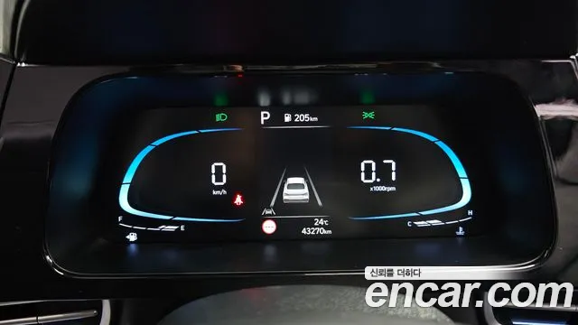 Hyundai Avante — Фото автомобиля 8
