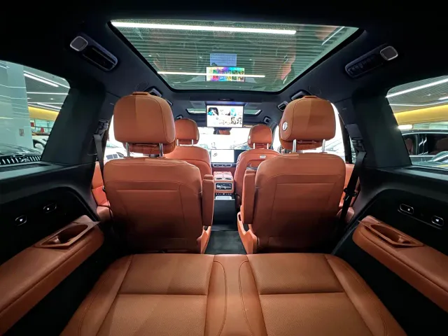 Li Auto L9 — Фото автомобиля 11