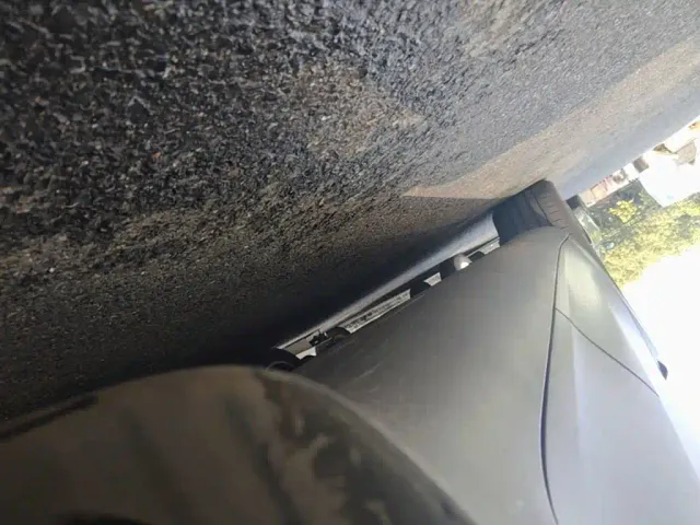 Tesla Model Y — Фото автомобиля 20