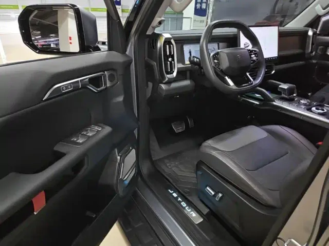 Jetour T2 — Фото автомобиля 14