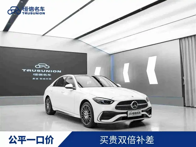 Фотография автомобиля — Mercedes-Benz C-Class