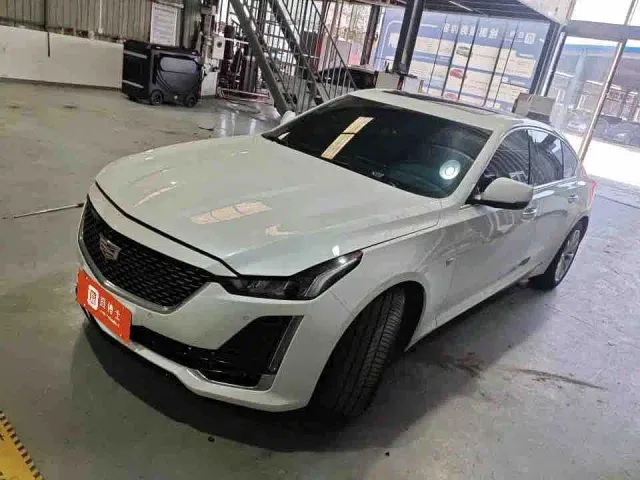 Фотография автомобиля — Cadillac CT5