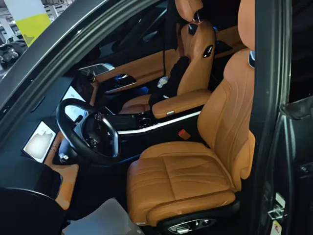 Xpeng G9 — Фото автомобиля 14