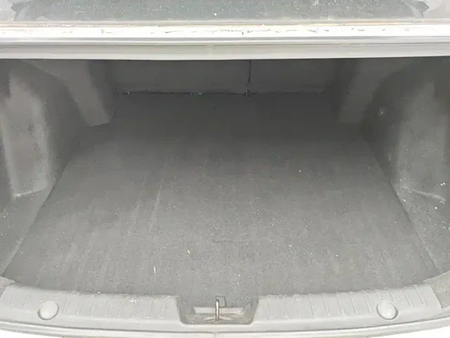 Changan Eado — Фото автомобиля 4