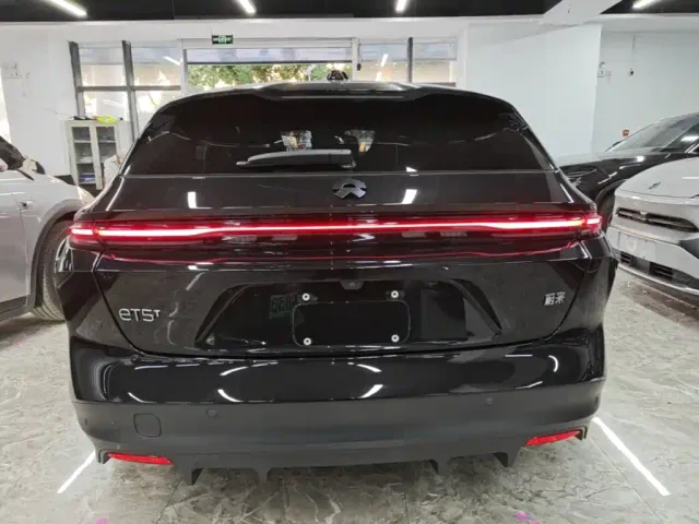 Nio ET5 Touring — Фото автомобиля 5
