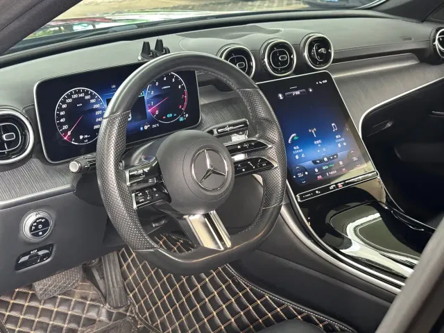 Mercedes-Benz C-Class — Фото автомобиля 6