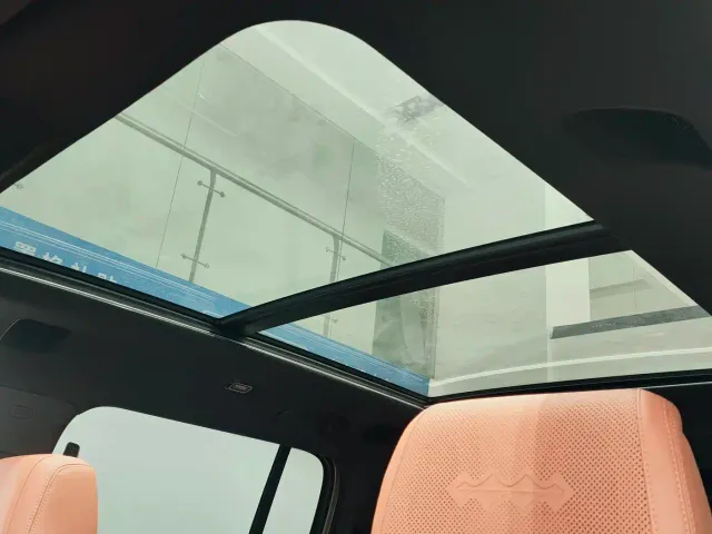 BYD FangChengBao Titanium 7 — Фото автомобиля 12
