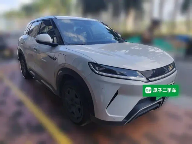 BYD Yuan UP — Фото автомобиля 23