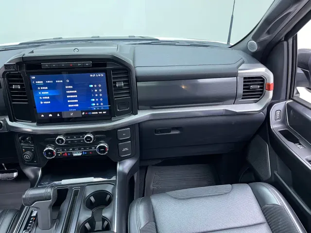 Ford F-150 Raptor — Фото автомобиля 5