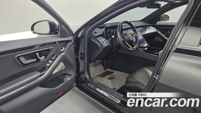 Mercedes-Benz S-Class W223 — Фото автомобиля 15