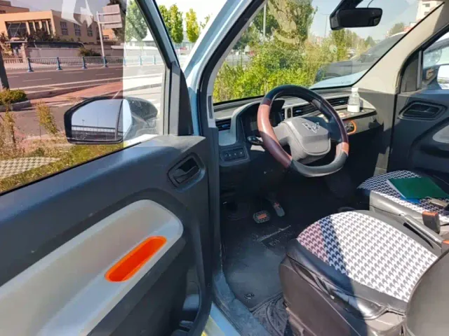 Wuling Hongguang Mini EV — Фото автомобиля 15