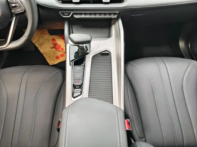 Geely Xingrui — Фото автомобиля 5