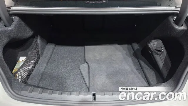 BMW 3 Series — Фото автомобиля 26