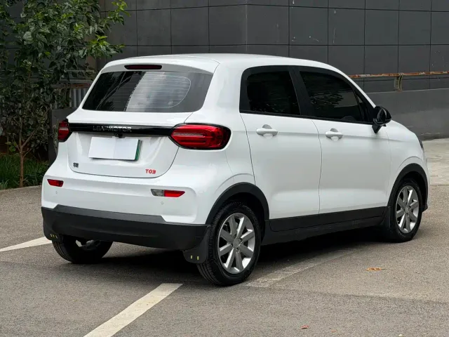Leapmotor T03 — Фото автомобиля 5
