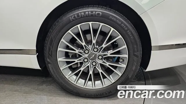 Genesis G80 RG3 — Фото автомобиля 6