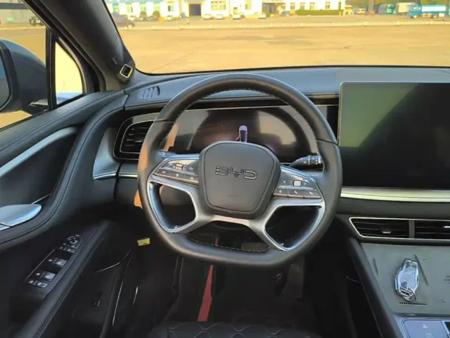 BYD Sealion 07 EV — Фото автомобиля 10
