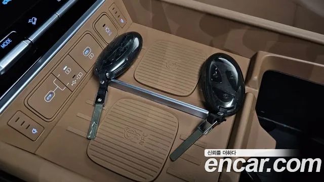 Hyundai Santafe — Фото автомобиля 14
