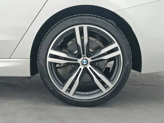 BMW 6 Series Gran Turismo — Фото автомобиля 10