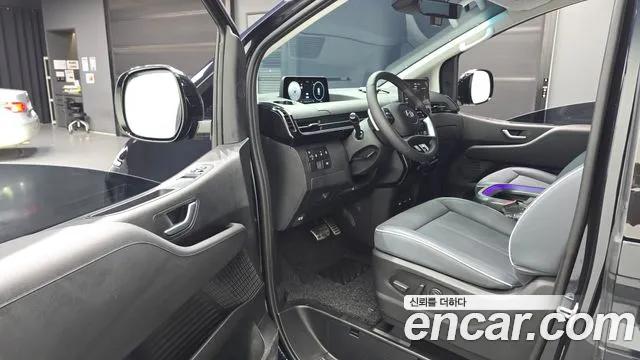 Hyundai Staria — Фото автомобиля 15