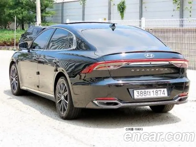 Hyundai Grandeur Grandeur (New) — Фото автомобиля 3