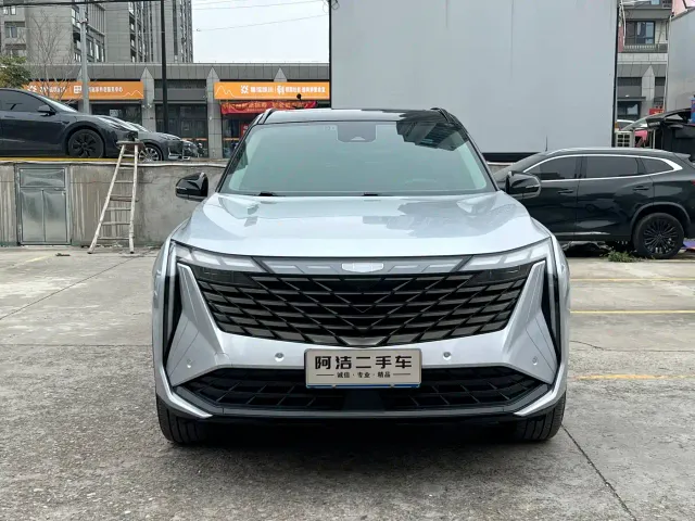 Geely Boyue L — Фото автомобиля 2