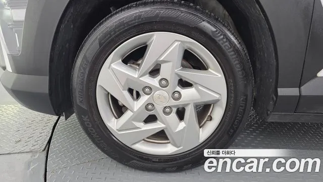 Hyundai Kona Kona (SX2) Бензин 1.6 турбо 2WD — Фото автомобиля 5