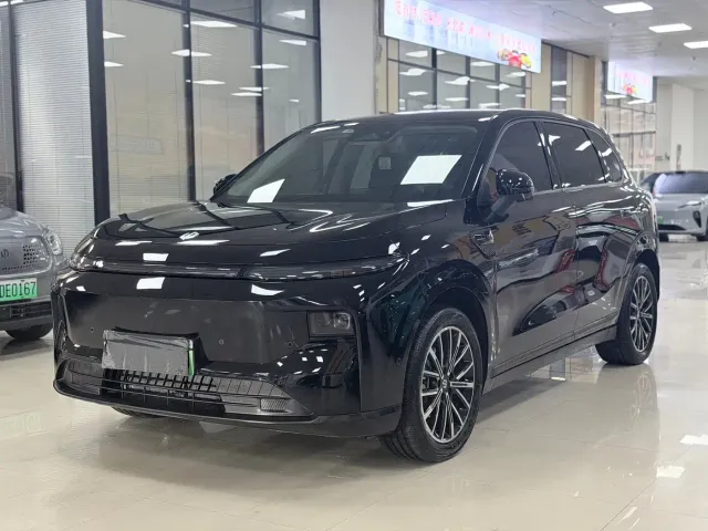 Фотография автомобиля — Leapmotor B10