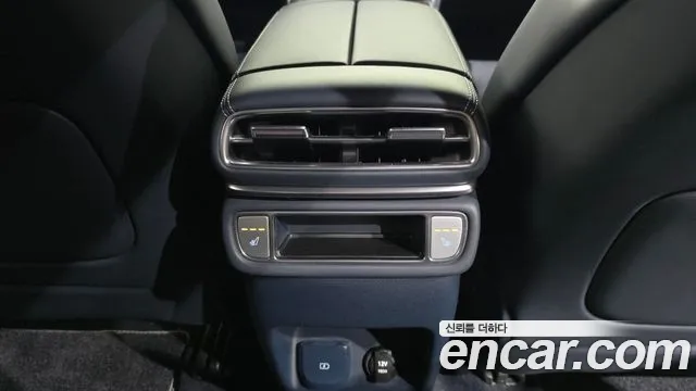 Genesis GV80 — Фото автомобиля 15