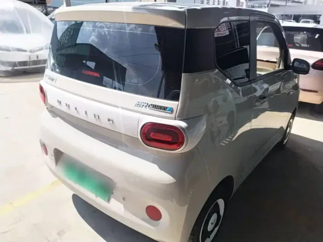 Wuling Hongguang Mini EV — Фото автомобиля 4