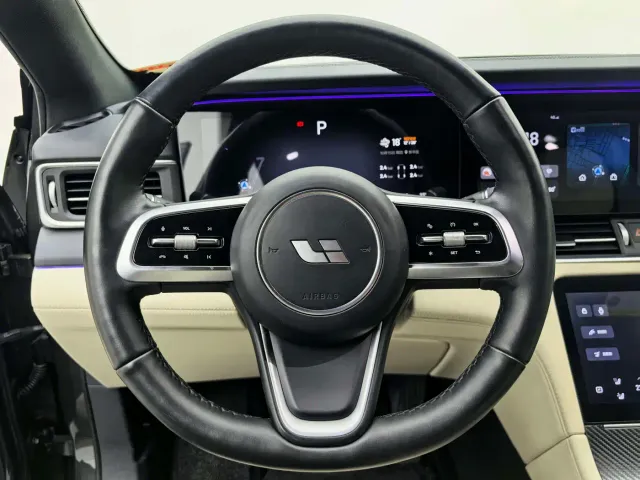 Li Auto ONE — Фото автомобиля 11