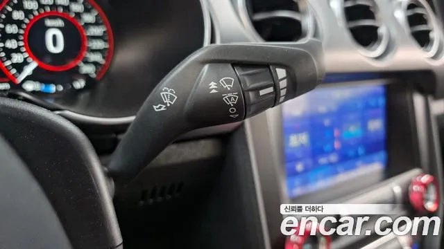 Ford Mustang — Фото автомобиля 15