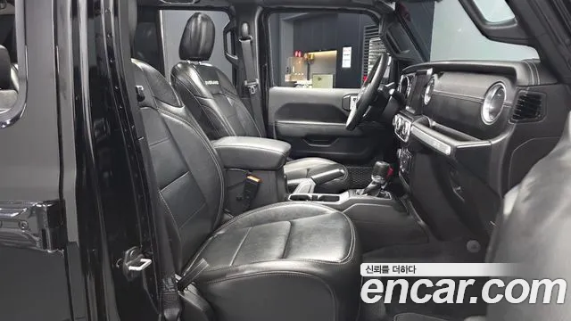Jeep Wrangler Wrangler (JL) — Фото автомобиля 11