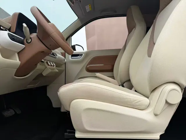 Wuling Hongguang Mini EV — Фото автомобиля 13