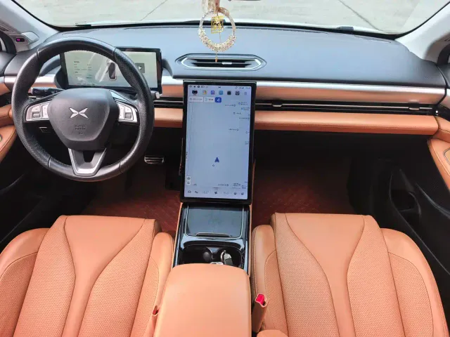 Xpeng P5 — Фото автомобиля 7