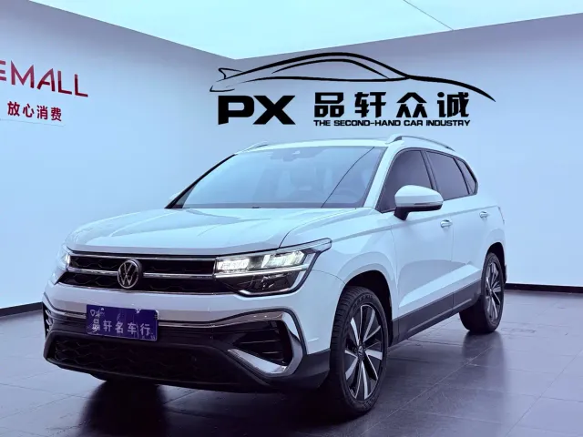 Фотография автомобиля — Volkswagen Tharu