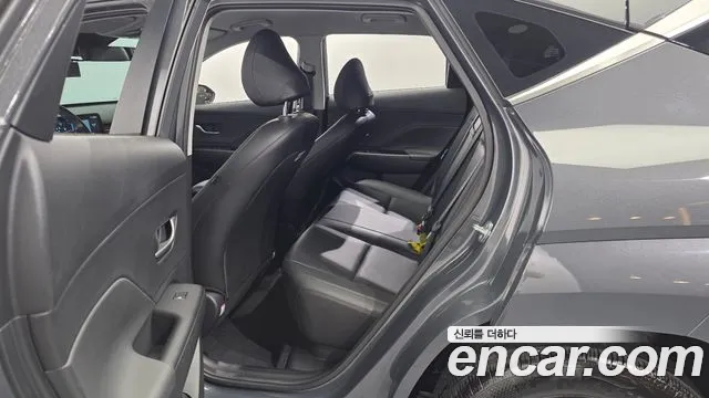 Hyundai Kona SX2 — Фото автомобиля 17