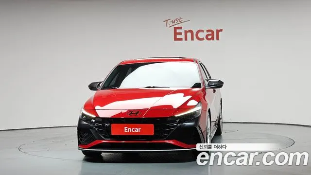 Hyundai AVANTE — Фото автомобиля 3