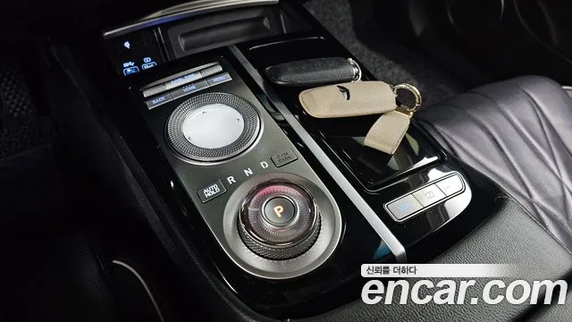 Genesis G80 RG3 — Фото автомобиля 9