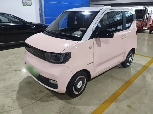 Фотография автомобиля — Wuling Hongguang Mini EV