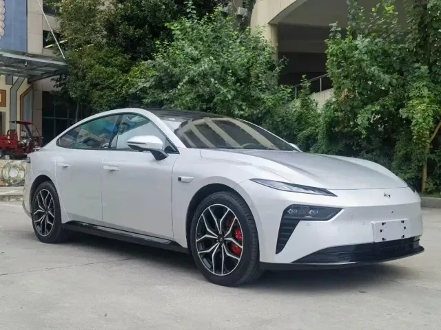Dongfeng eπ 007 — Фото автомобиля 3