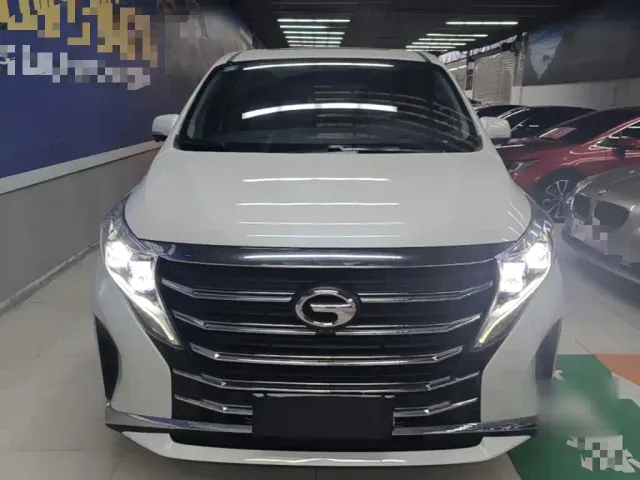 GAC Trumpchi M8 — Фото автомобиля 2