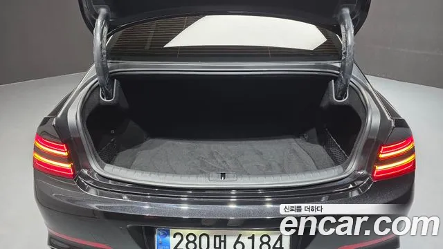 Genesis G80 RG3 — Фото автомобиля 23