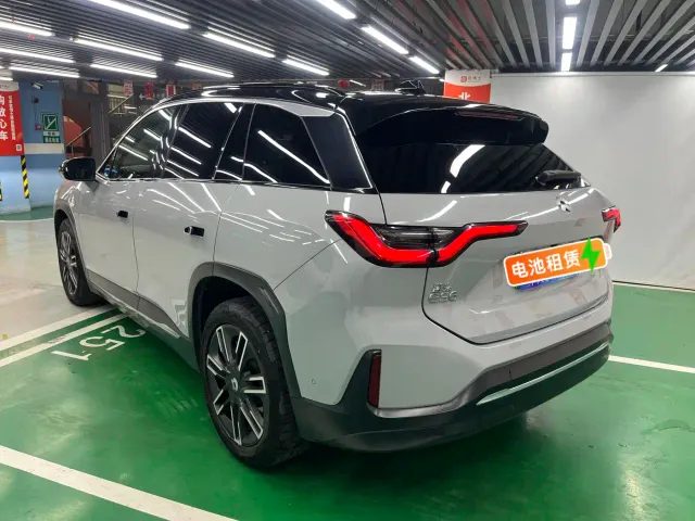Nio ES6 — Фото автомобиля 5
