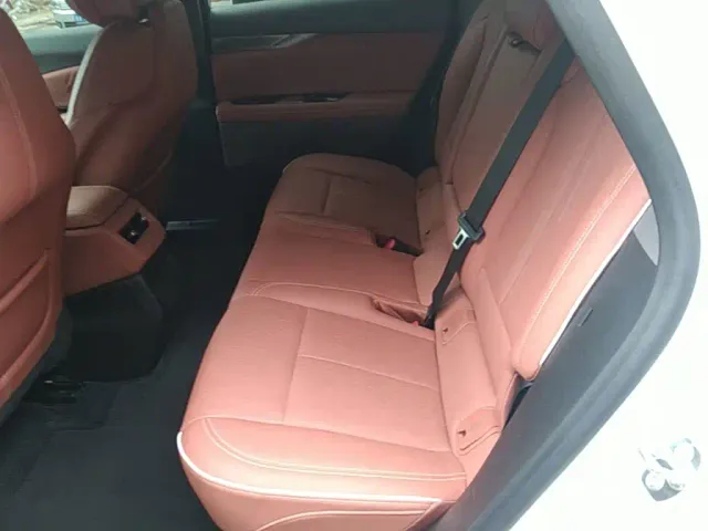 Cadillac Optiq — Фото автомобиля 16