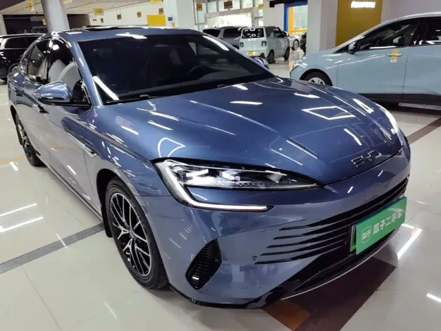 BYD Seal — Фото автомобиля 3