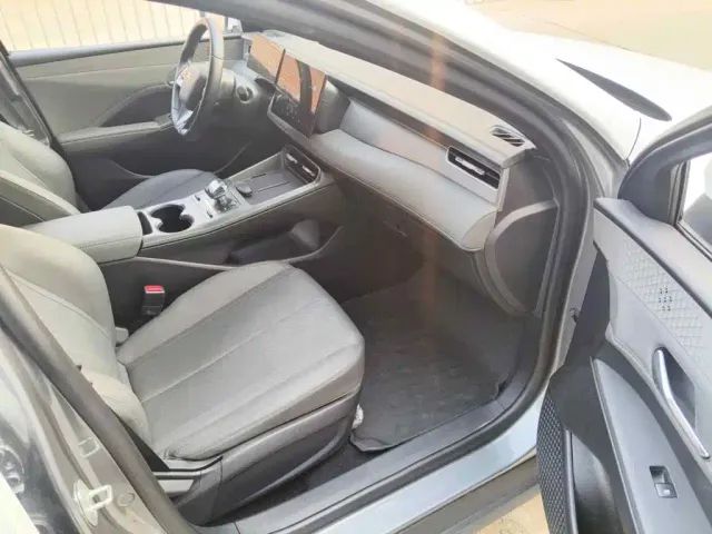 BYD Qin PLUS — Фото автомобиля 13